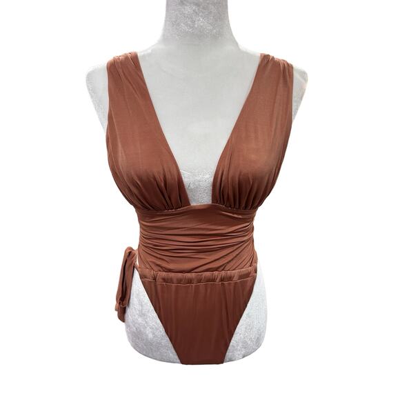 We Are HAH Bathing‎ Suit Bodysuit Cut To The Chase Brown Sugar Size Small - Picture 1 of 13